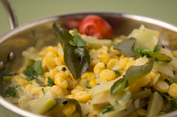 Gujarati-style chana dal with bottle gourd and curry leaves