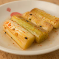 Japanese-style grilled leek pickle